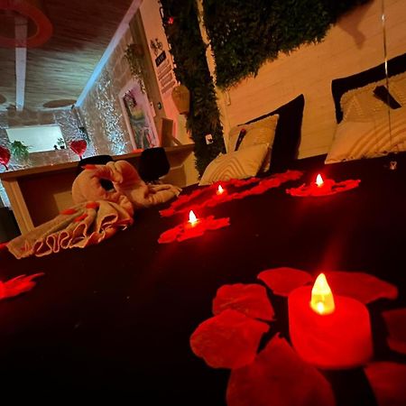 Les Spas De La Mer, Suite & Spa, Love Room, Plein Coeur Du Grau Le Grau-du-Roi Εξωτερικό φωτογραφία