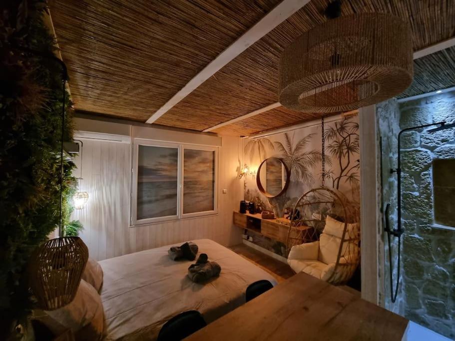 Les Spas De La Mer, Suite & Spa, Love Room, Plein Coeur Du Grau Le Grau-du-Roi Εξωτερικό φωτογραφία