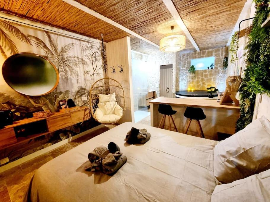 Les Spas De La Mer, Suite & Spa, Love Room, Plein Coeur Du Grau Le Grau-du-Roi Εξωτερικό φωτογραφία